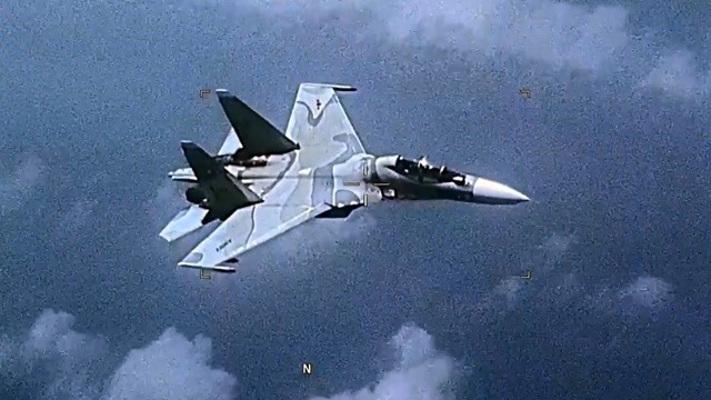 Caça SU-30 Flanker